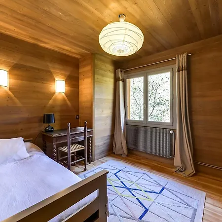Vaste Et Chaleureux Chalet Vue Mont-blanc Domek alpejski